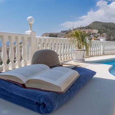 Frontline Villa, Five Star Deluxe El Campello Exterior foto